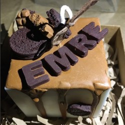 Perenna İsme Özel Dekoratif Pasta Mum M_1